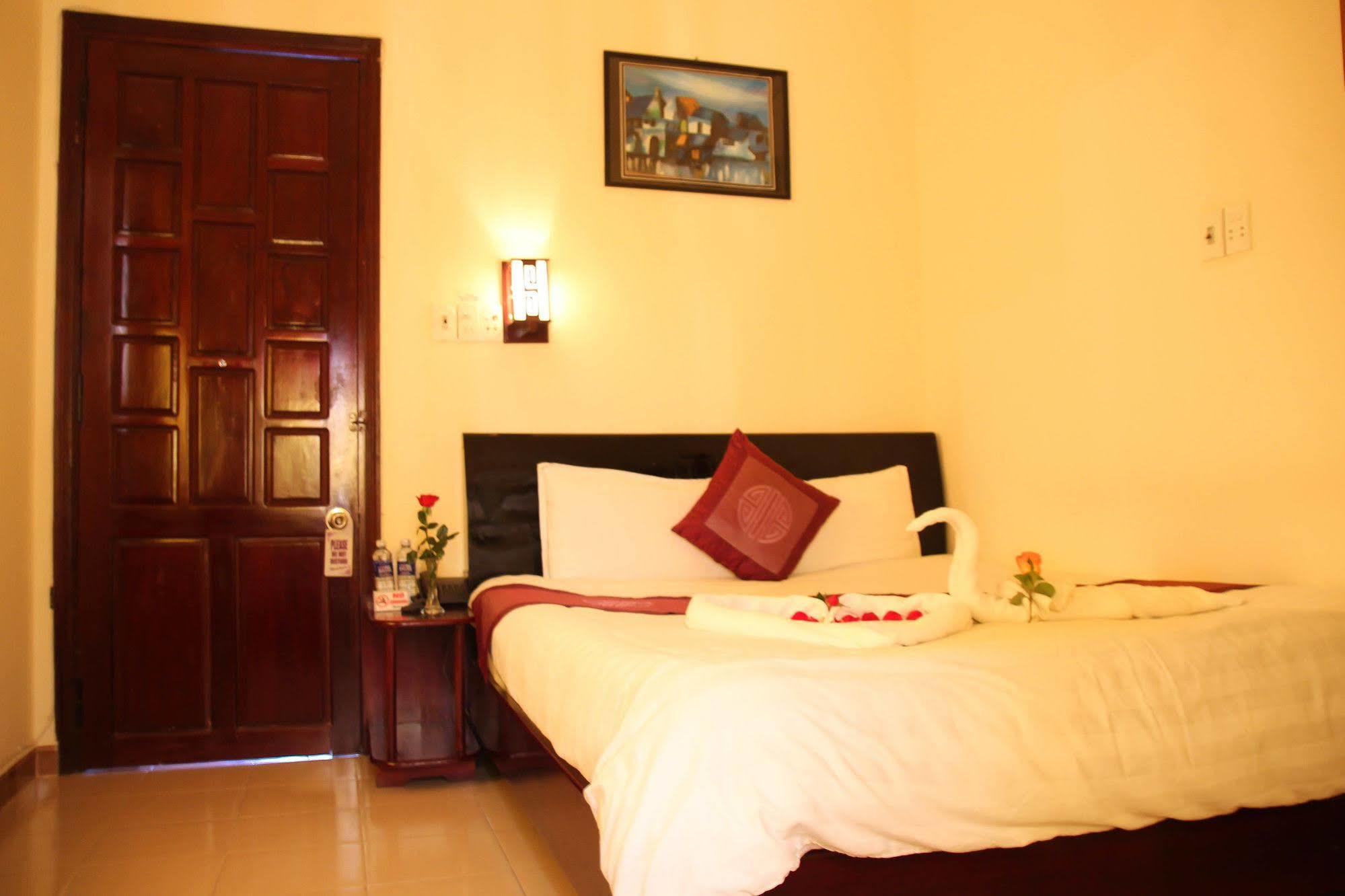 Cozy Hue Hotel Экстерьер фото