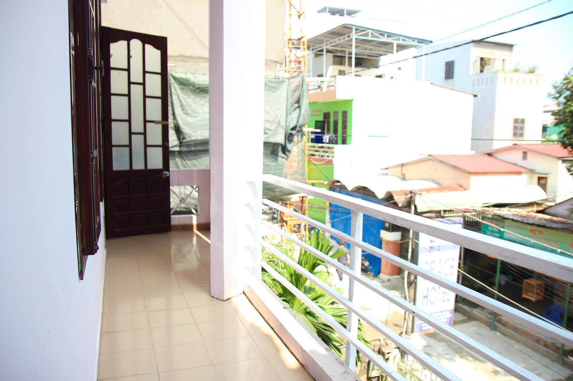 Cozy Hue Hotel Экстерьер фото